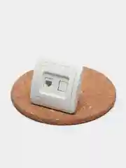 Розетка компьютерная RJ45 белая в0035 Валери, скрытой установки