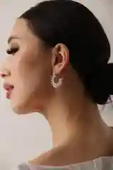 Женские серьги геометрия