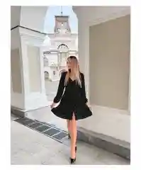 Женское платье в горошек