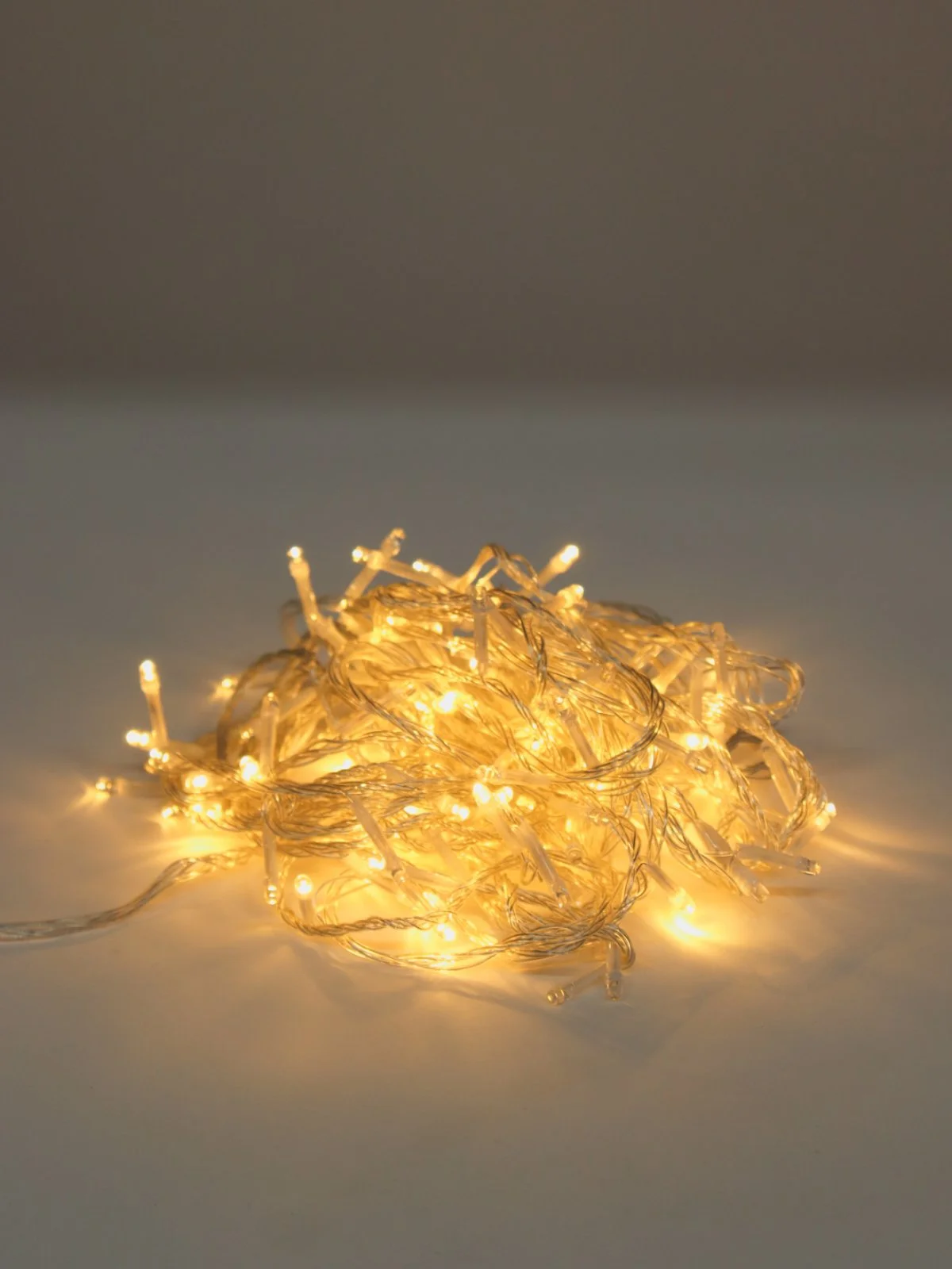 Желтый гирлянда-нить прозрачная, 100 LED, 8 режимов, 10 м