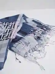 Ледяной палантин кашемировый