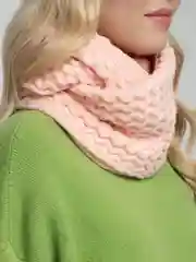 Розовый шарф женский, вязаный