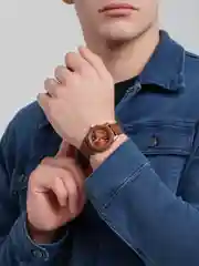 Коричневый часы мужские наручные, кварцевые