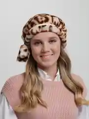 Берет женский