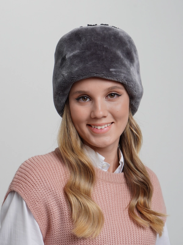 Шапка молодежная, женская