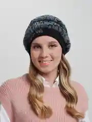 Шапка женская