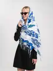 Синий палантин кашемировый