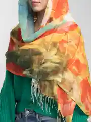 Красный палантин кашемировый