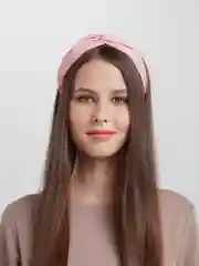 Розовый ободок для волос в горошек