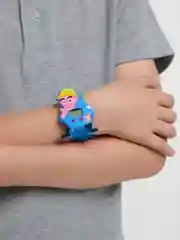 Синий часы с героями мультфильмов на ремешке, с батарейками