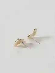 Белый серьги-гвозди