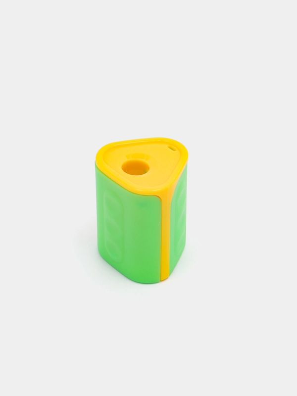 Точилка пластиковая ArtSpace 1 отверстие, контейнер, разные цвета