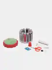 Зеленый набор для шитья: нитки, иголки, ножницы, сантиметровая лента