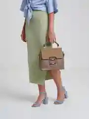 Бежевый сумка женская базовая