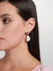 Серьги с массивной жемчужиной, сережки