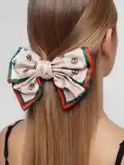 Бежевый заколка женская "Бантик"
