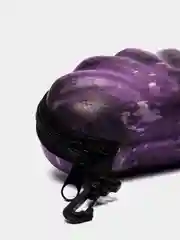 Фиолетовый футляр для очков