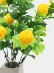 Желтый цветы искусственные