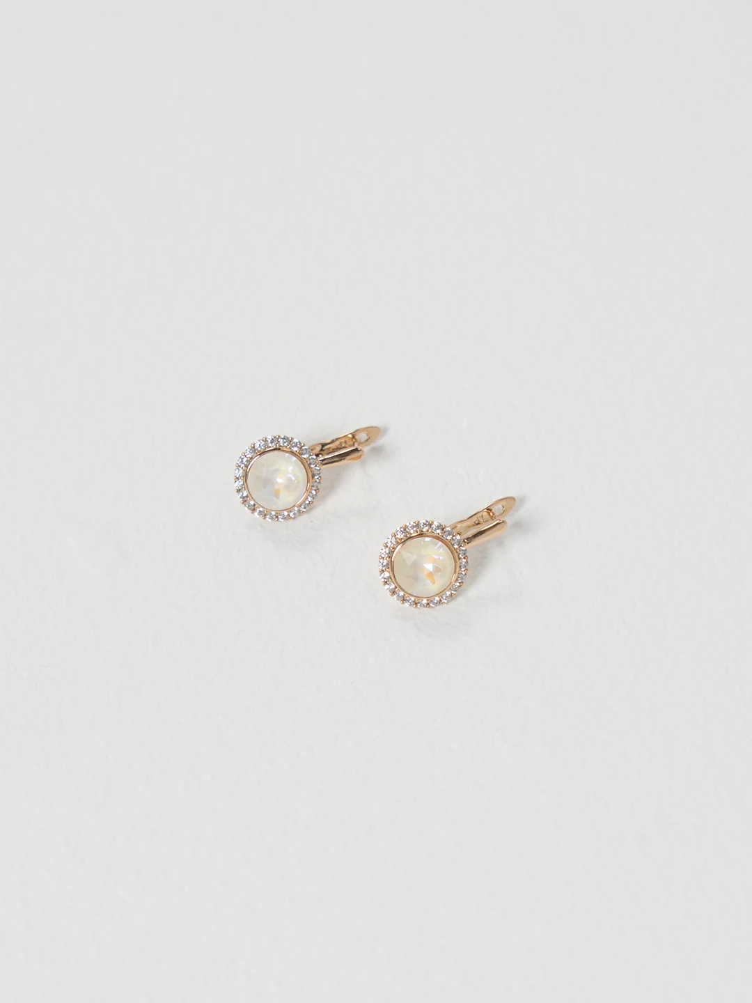 Кремовый серьги с камнем Swarovski, бижутерия