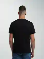 Черный футболка мужская