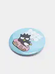Лесной зеленый значки Hello Kitty, Kuromi, Little Twin Stars, Badtz-Maru и другие