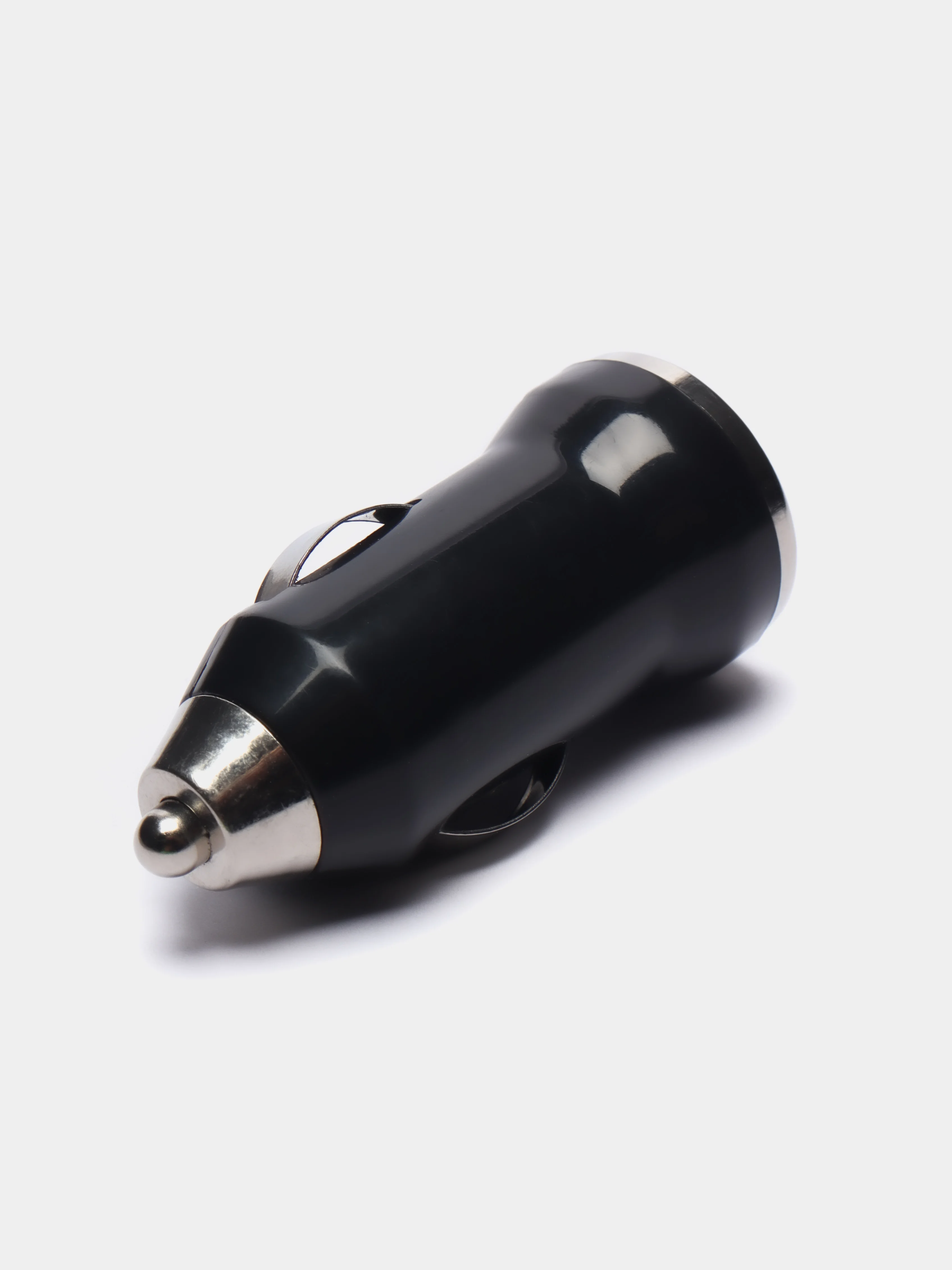 Автомобильное зарядное устройство OXION AC002, 1 х USB, 1 А, черное