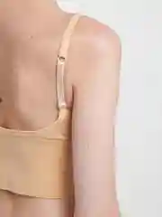 Бежевый топ женский