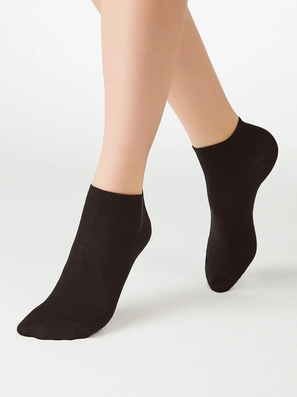 Черный женские носки MiNiMi Cotone 1201, укороченные, всесезонные