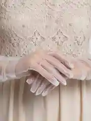 Белый сетчатые длинные гипюровые перчатки, женские