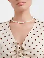 Чокер из жемчуга