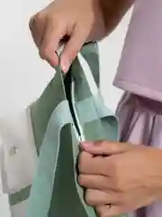 Зелёный хаки сумка-шоппер с накладными карманами