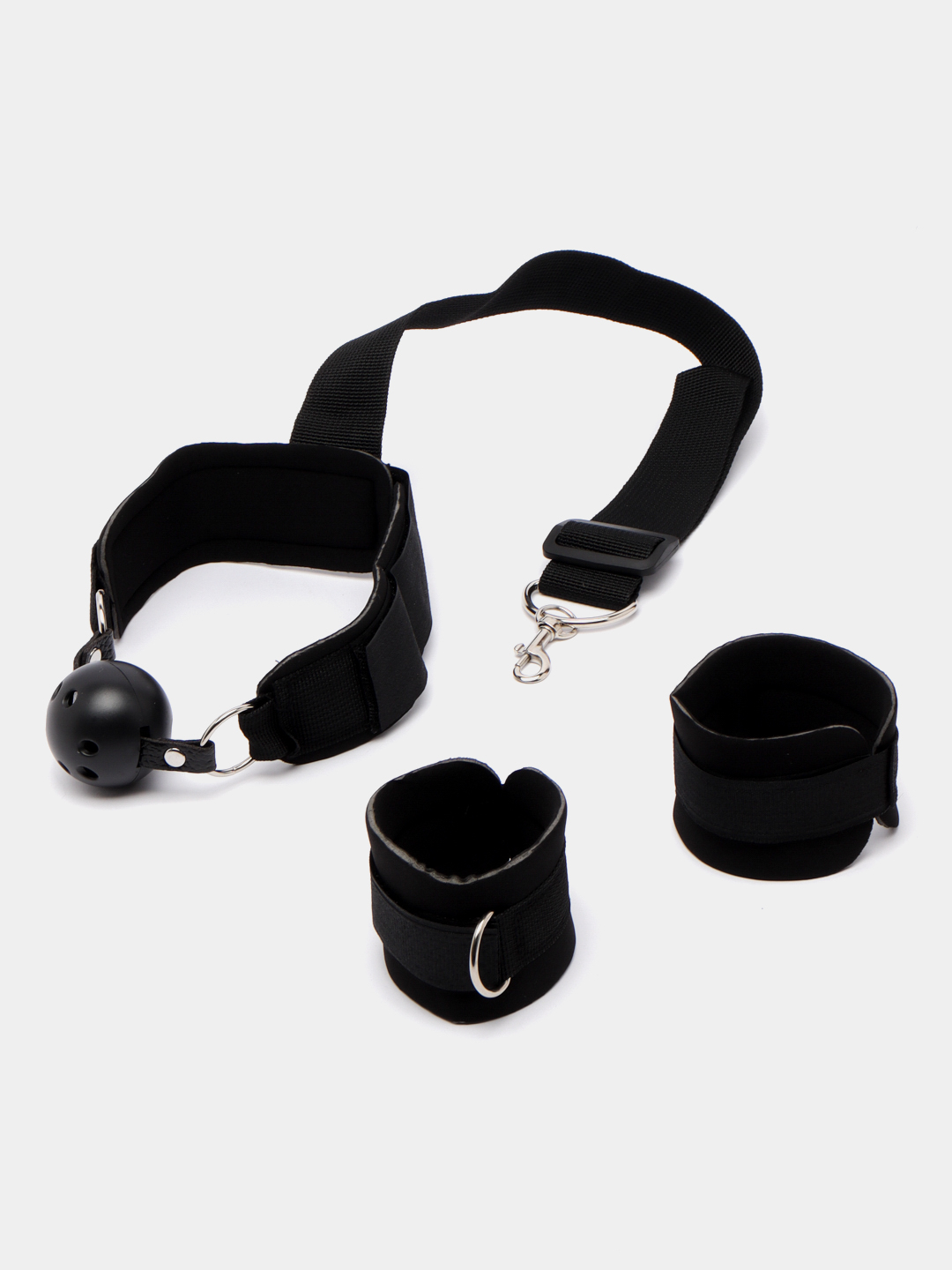 Кляп с наручниками для БДСМ, ролевых игр, шарик-кляп в рот BDSM, наручники  для связывания купить по цене 299.88 ₽ в интернет-магазине KazanExpress