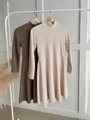 Кремовый платье женское