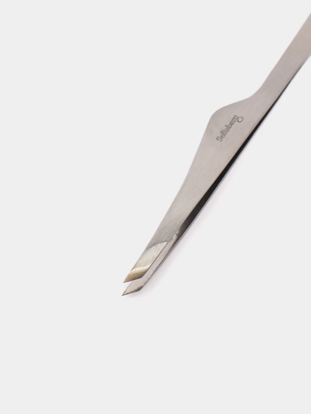 Пинцет для бровей Solinberg G801з, ручная заточка, серебро