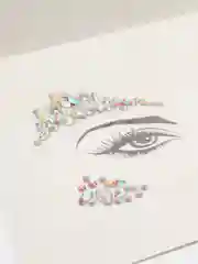 Желтый стразы для лица самоклеящиеся