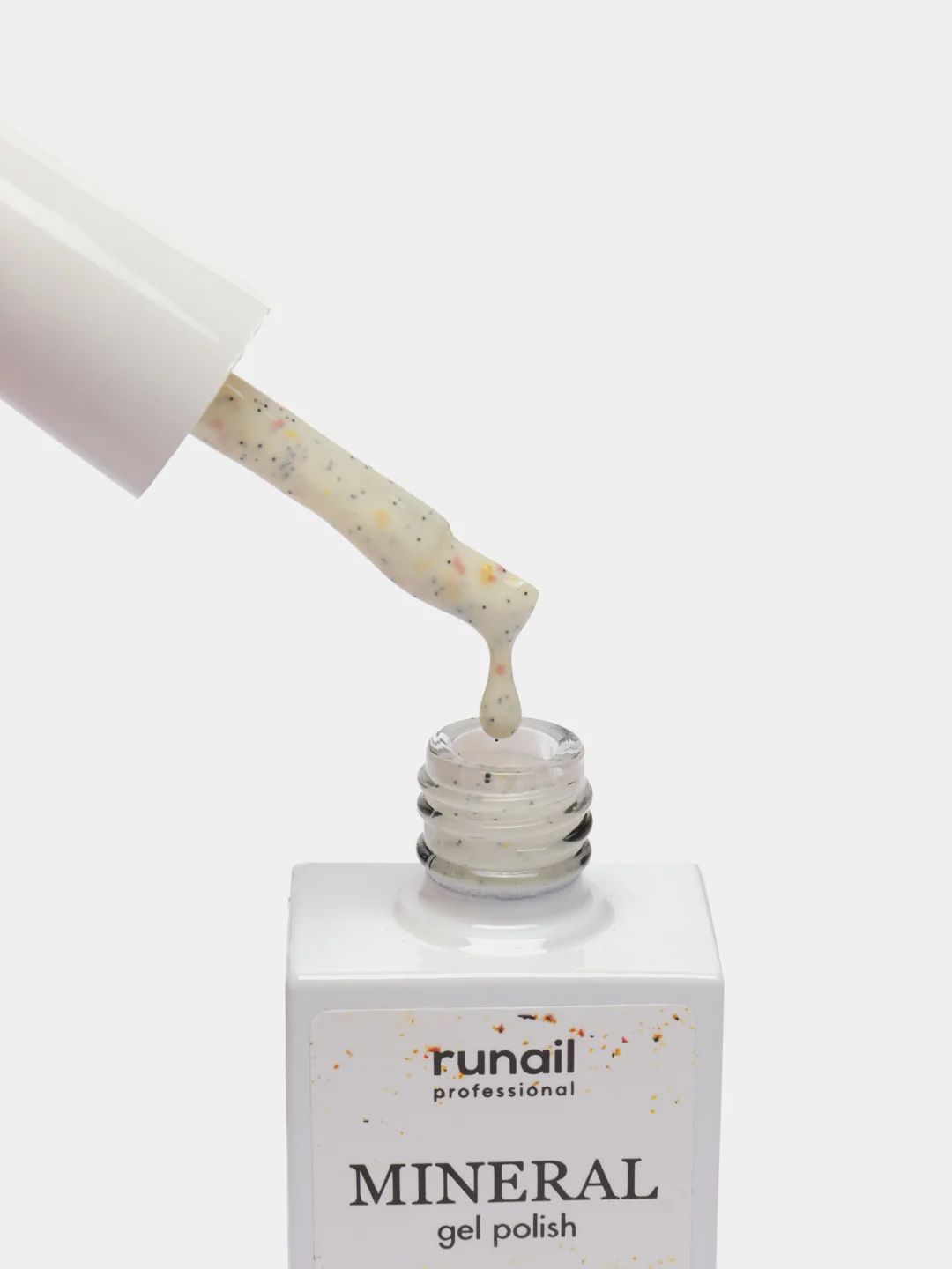 Белый гель лак Runail Professional "Mineral", с текстурой природного камня