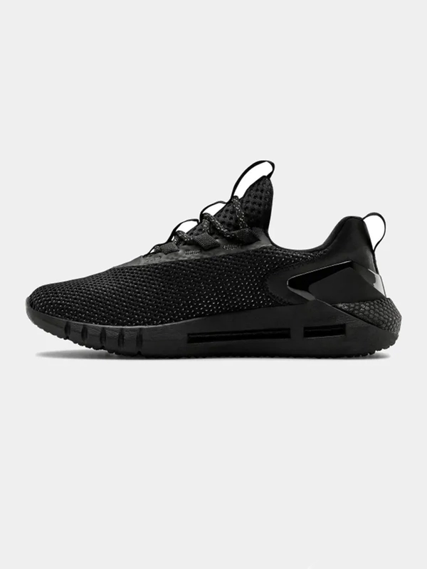 Кроссовки женские Under Armour STRT