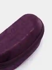 Фиолетовый футляр для очков