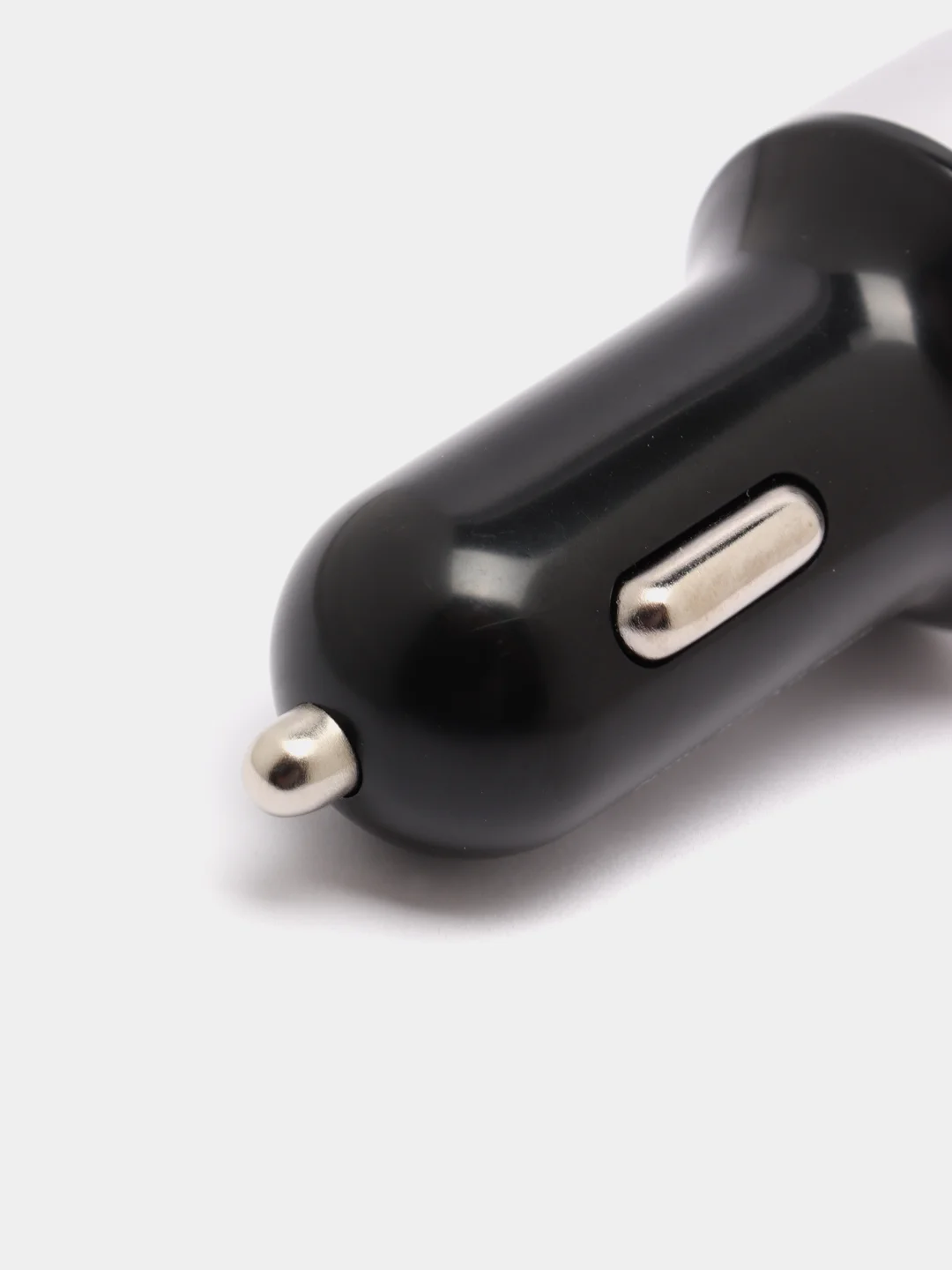 Серебряный автомобильное зарядное устройство 2 USB 3.1 А в прикуриватель