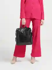 Черный женский рюкзак базовый