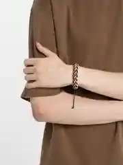 Кожаный плетеный браслет