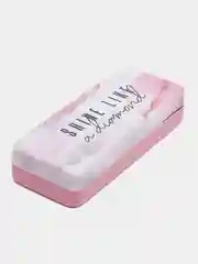 Розовый футляр для очков