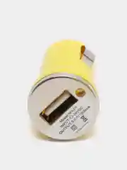 Желтый автомобильное зарядное устройство USB