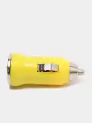 Желтый автомобильное зарядное устройство USB