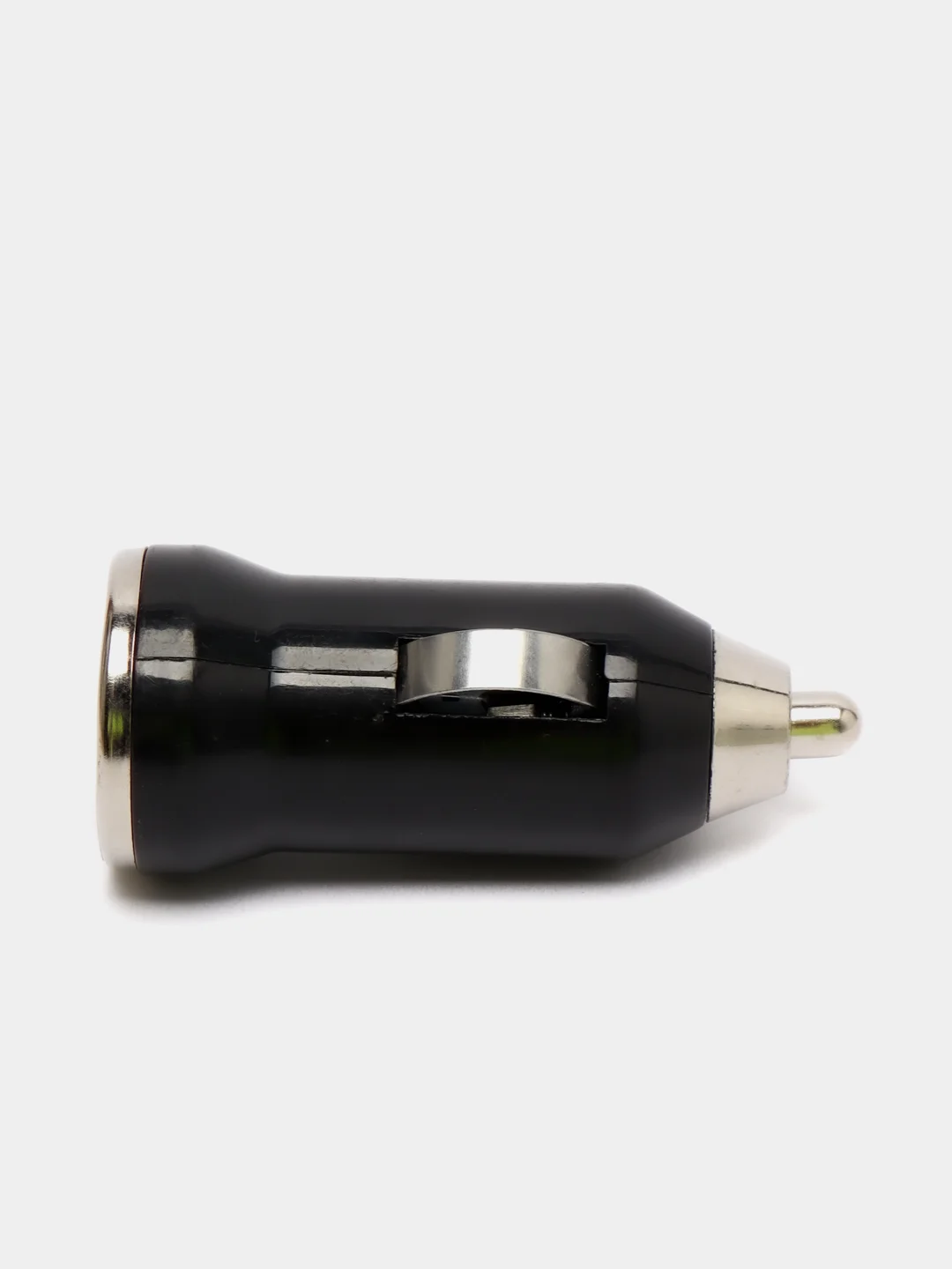 Черный автомобильное зарядное устройство USB