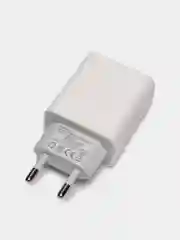 Черный блок питания Mrm P45, 18 W, 3 разъема