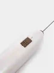 Белый капучинатор электрический