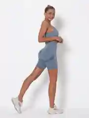 Голубой женский костюм для фитнеса: шорты и топ