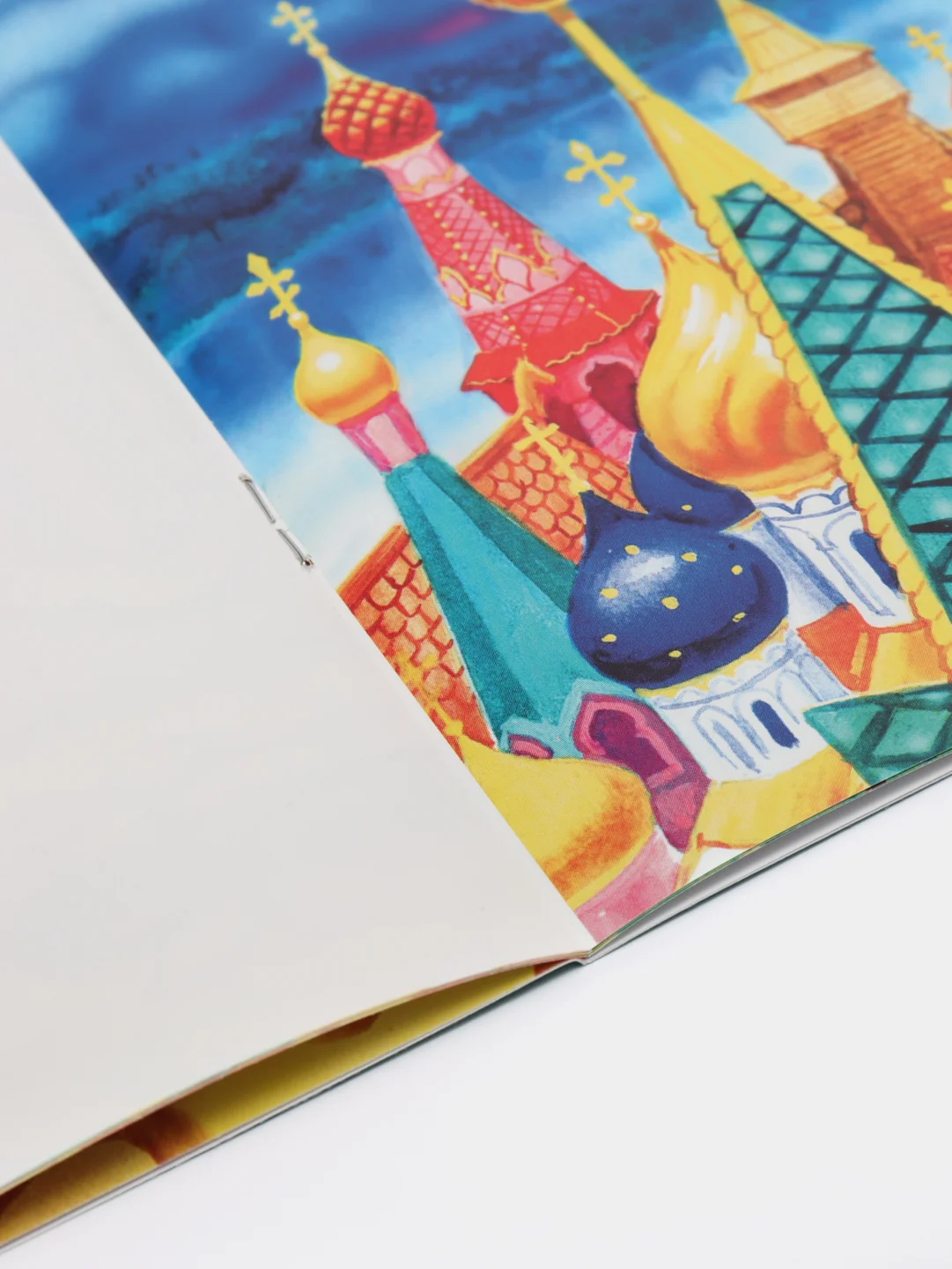 Зелёный хаки книги детские "Мир сказок" мягкая обл. 16 стр. Чуковский/Братья Гримм/Ш. Перро. Проф-Пресс