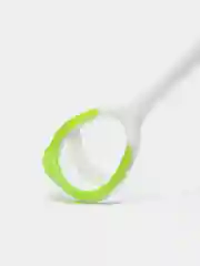 Зеленый скребок для чистки языка